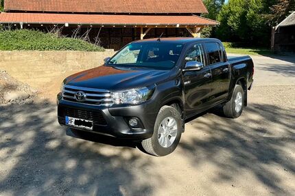 Toyota Hilux 85.423 km 30.800 &euro; Löhne 32584