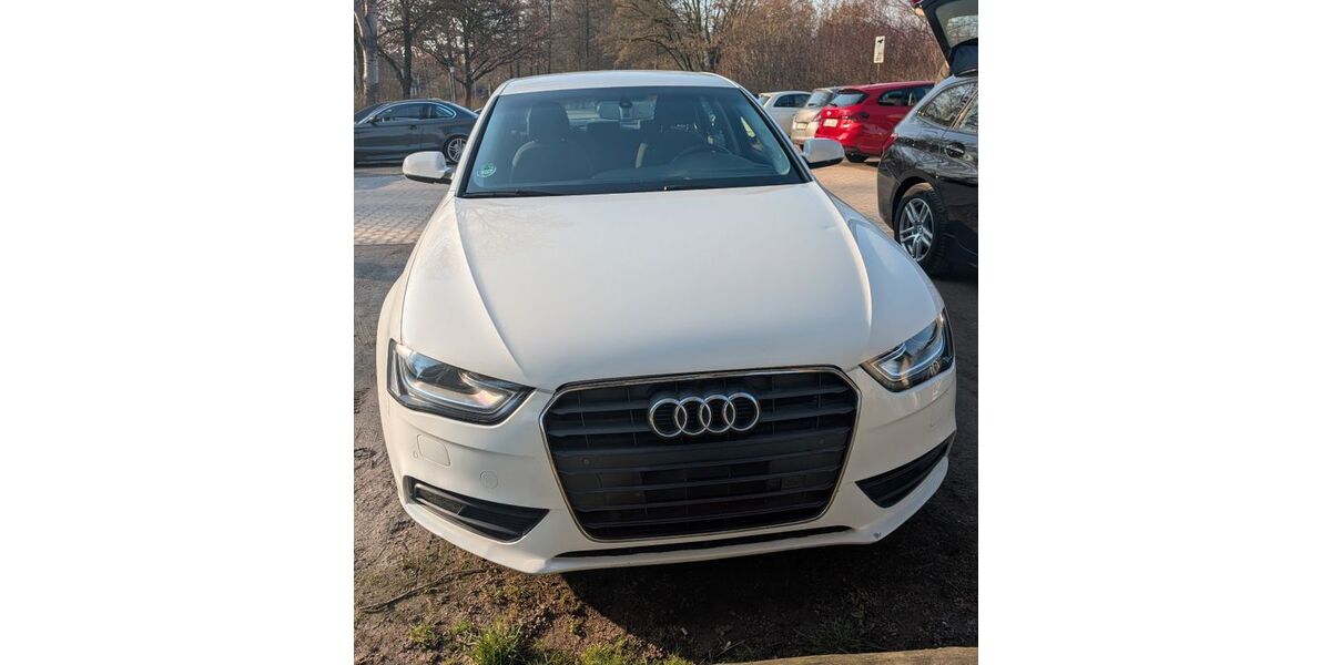 Audi A4 95.000 km 12.900 &euro; Bielefeld 33607
