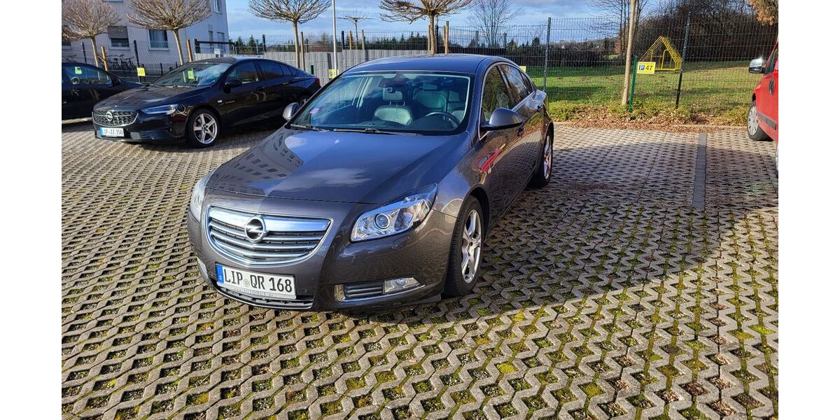 Opel Insignia 205.370 km 4.700 &euro; Bad Salzuflen 32015