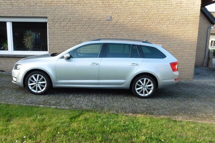 Skoda Octavia 109.500 km 10.500 &euro; Vlotho 32603