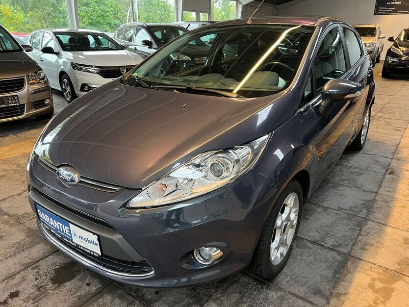Ford Fiesta 90.000 km 4.999 € Lemgo 32657