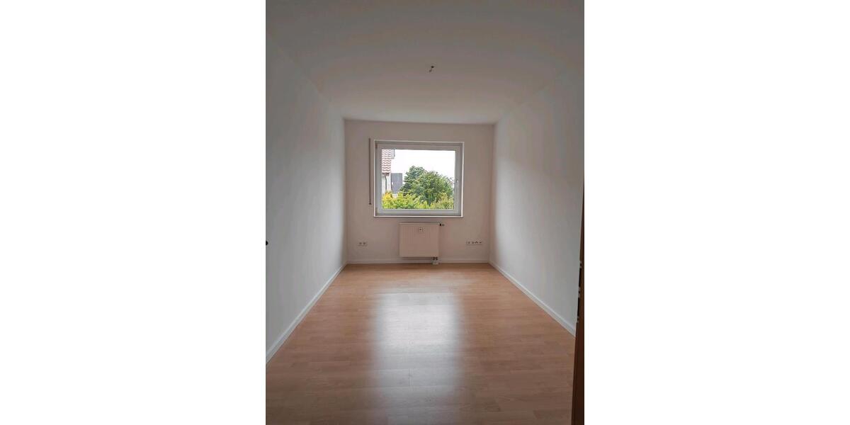 Etagenwohnung Bielefeld Jöllenbeck - 3 Zimmer, 92 m&sup2;, 295.000&euro; | Angebot:26448661