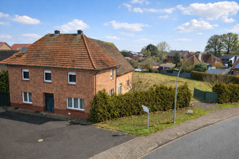 Mehrfamilienhaus, Wohnhaus Harsewinkel Greffen - 9 Zimmer, 243 m&sup2;, 545.000&euro; | Angebot:25568442