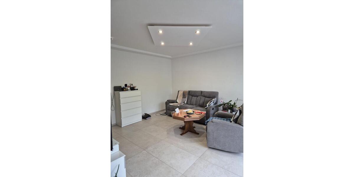 Etagenwohnung Gütersloh - 3 Zimmer, 80 m&sup2;, 880&euro; | Angebot:26413932