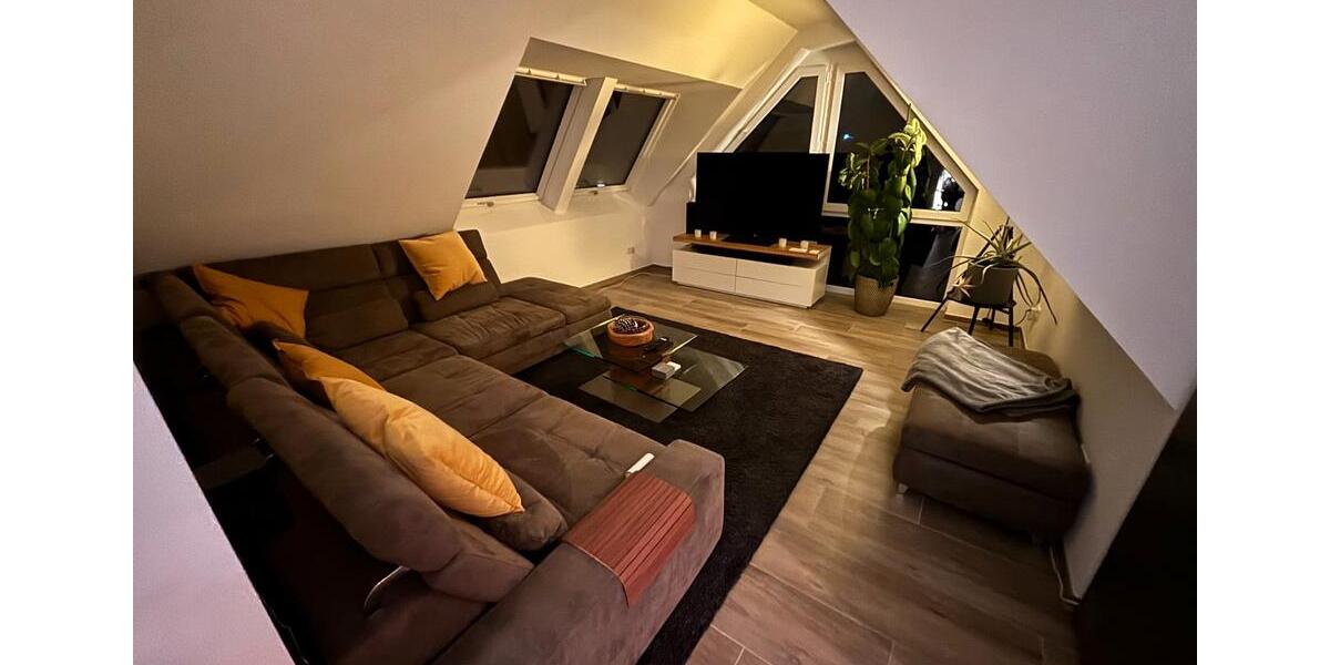 Etagenwohnung Bad Salzuflen - 2 Zimmer, 79 m&sup2;, 2.200&euro; | Angebot:26235348