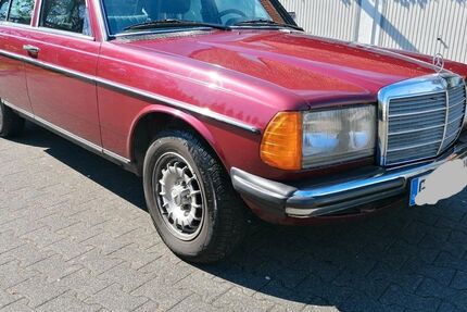 Mercedes-Benz E 230 240.000 km 6.900 &euro; Schloß Holte 33758