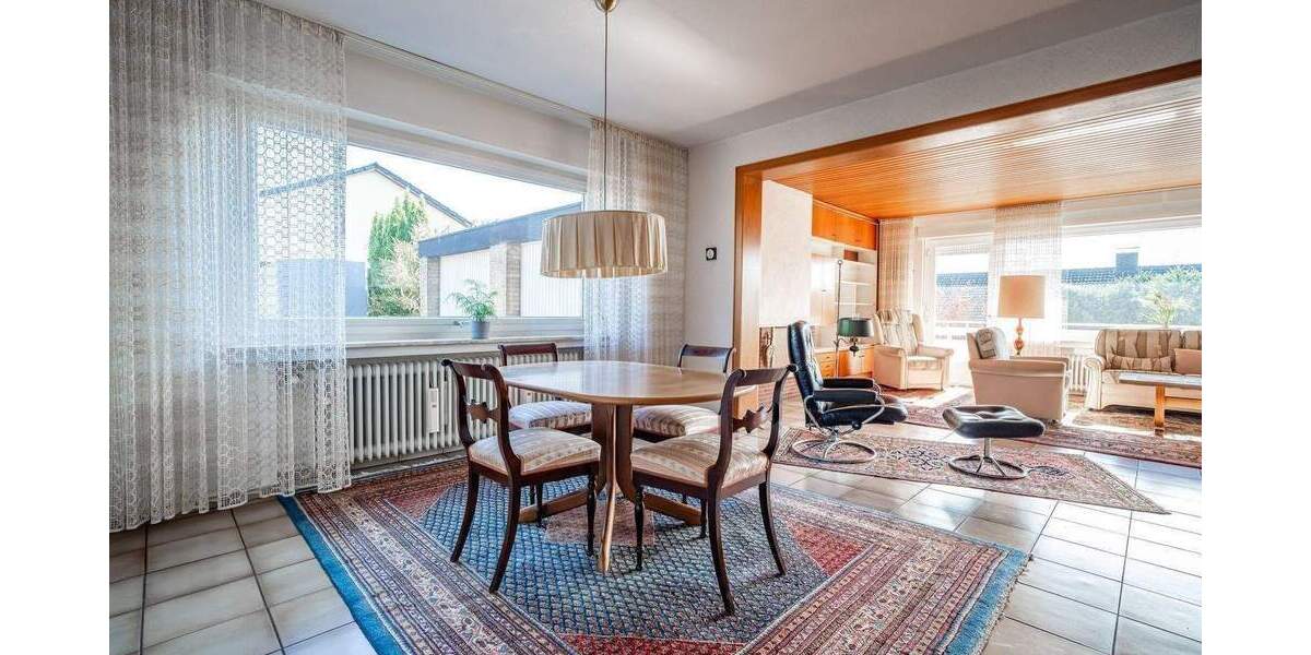 Einfamilienhaus Steinhagen Amshausen - 7 Zimmer, 281 m&sup2;, 419.000&euro; | Angebot:25680048