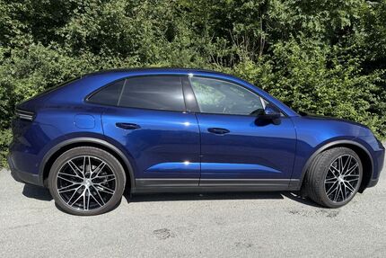 Porsche Macan 20.800 km 87.700 &euro; Bad Rothenfelde 49214