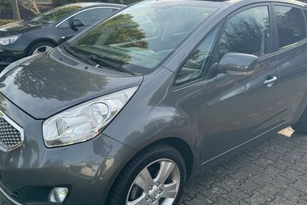 Kia Venga 115.000 km 4.450 € Detmold 32758