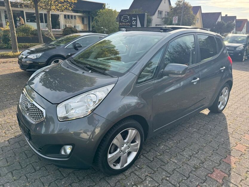Kia Venga 115.000 km 4.450 € Detmold 32758
