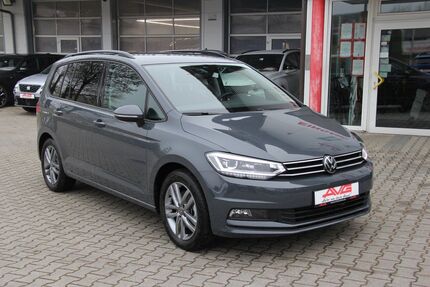 VW Touran 9.136 km 32.900 &euro; Hüllhorst 32609