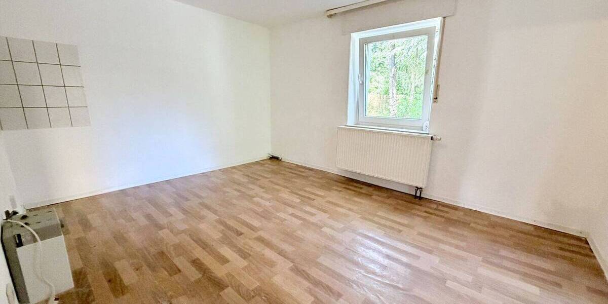 Mehrfamilienhaus, Wohnhaus Bad Salzuflen Ehrsen-Breden - 8 Zimmer, 303 m&sup2;, 399.000&euro; | Angebot:26902858
