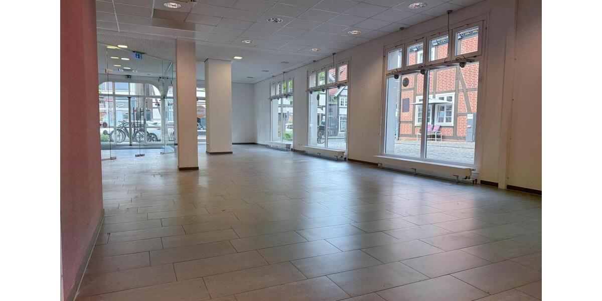 Attraktives Ladenlokal in bester Innenstadtlage von Wiedenbrück***1808 R zimmer