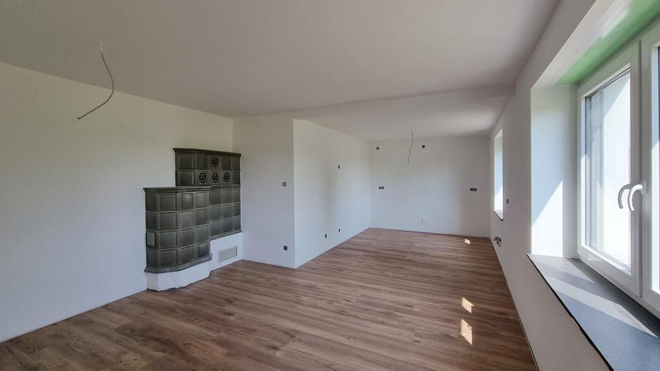 Moderne Wohnung mit dem Wohngefühl einer Doppelhaushälfte – Erstbezug nach Sanierung! zimmer