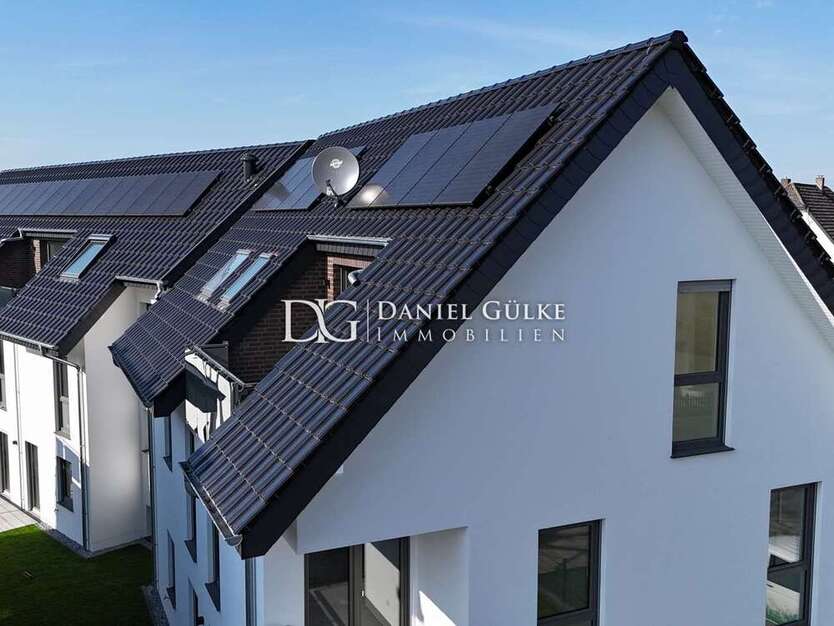 Wohnung zum Kaufen in Bad Salzuflen 468.400 € 97.59 m²