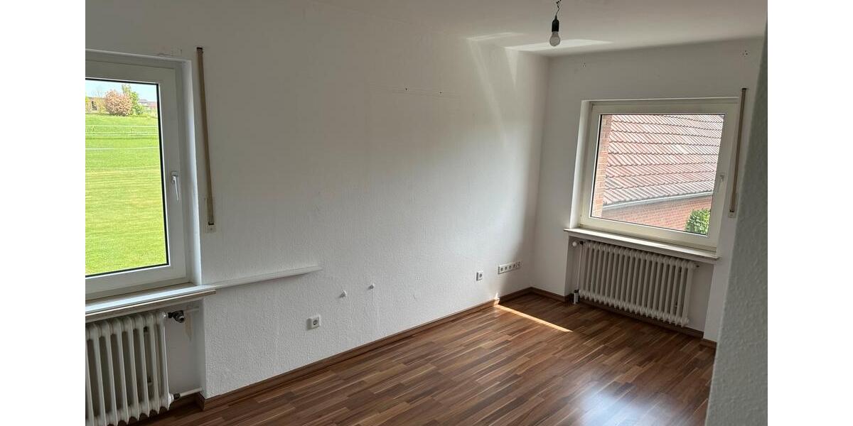 Etagenwohnung Herford Diebrock - 1 Zimmer, 160 m&sup2;, 1.200&euro; | Angebot:26415692