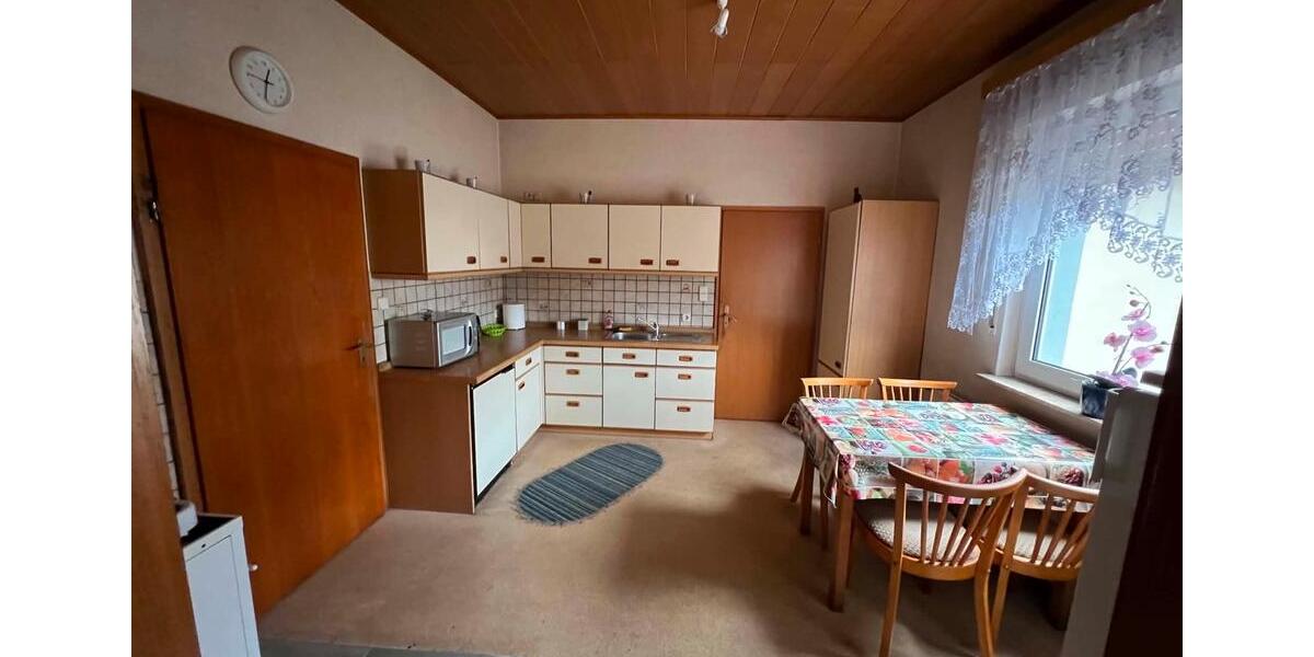 Einfamilienhaus Melle - 6 Zimmer, 250 m&sup2;, 350.000&euro; | Angebot:26780227
