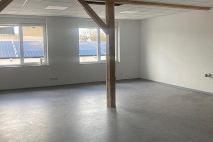 Büro, Laden, Praxis, Labor, Studio in 32758 Detmold zimmer