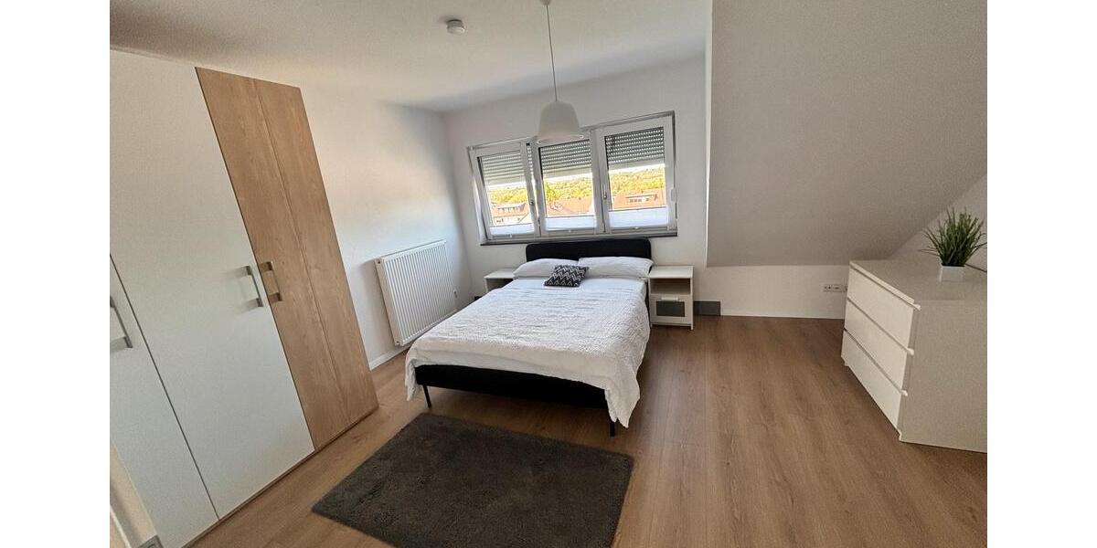 Dachgeschoßwohnung Herford Diebrock - 3 Zimmer, 70 m&sup2;, 70&euro; | Angebot:26052821