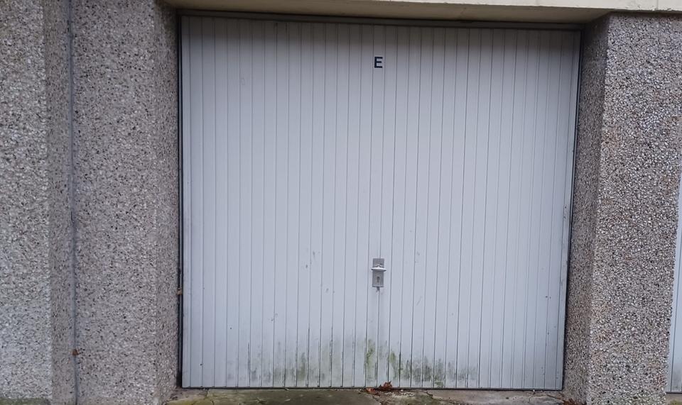 Garagen / Stellplätze Bielefeld - 90&euro; | Angebot:26454394