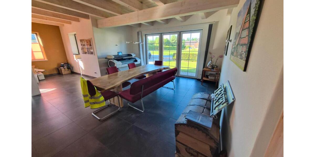 Einfamilienhaus Lemgo - 8 Zimmer, 300 m&sup2;, 720.000&euro; | Angebot:26951720