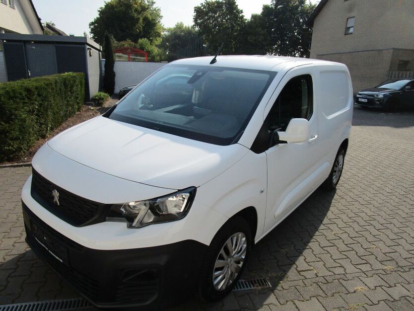Peugeot Partner 57.700 km 18.990 € Verl 33415