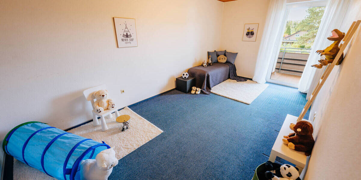 Reihenmittelhaus Bielefeld Sennestadt - 6 Zimmer, 172 m&sup2;, 335.000&euro; | Angebot:26344476