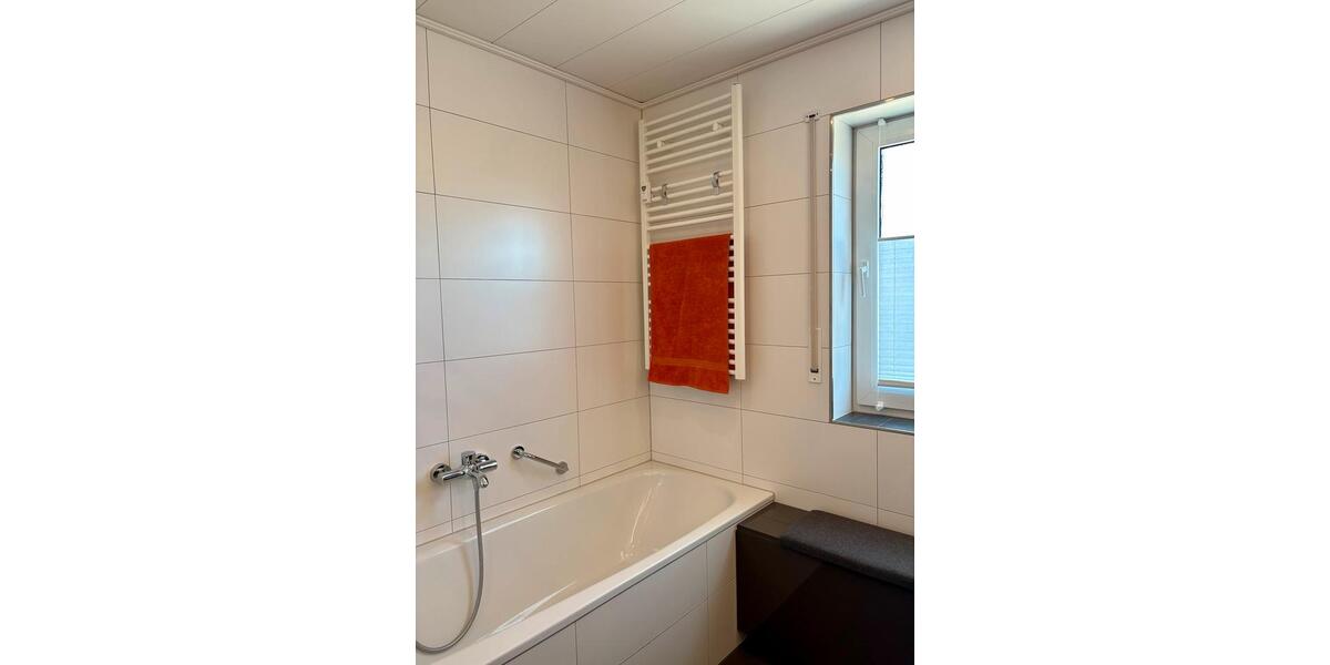 Dachgeschoßwohnung Bielefeld Stieghorst - 2 Zimmer, 61 m&sup2;, 210.000&euro; | Angebot:27038022