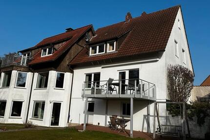 Haus Bielefeld Jöllenbeck - 16 Zimmer, 265 m&sup2;, 650.000&euro; | Angebot:25789936