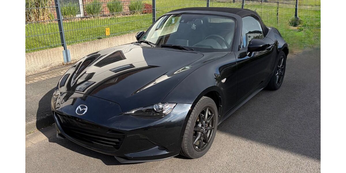 Mazda MX-5 63.500 km 17.700 &euro; Löhne 32584