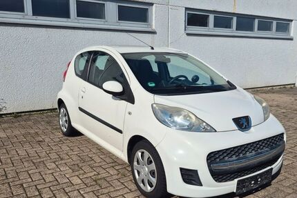 Peugeot 107 115.069 km 2.950 &euro; Melle 49324