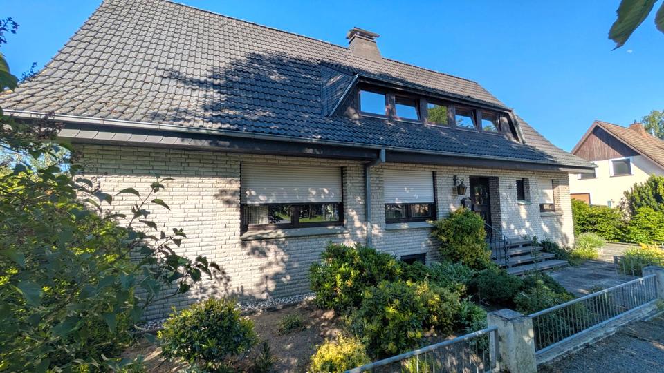 Einfamilienhaus Hövelhof - 8 Zimmer, 180 m&sup2;, 479.000&euro; | Angebot:27096166
