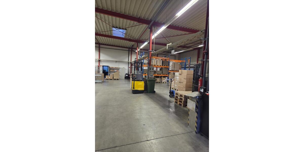 Gewerbeobjekt Leopoldshöhe - 2.500&euro; | Angebot:24677068