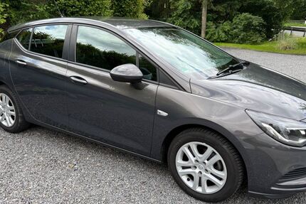 Opel Astra 85.500 km 7.700 &euro; Hilter 49176
