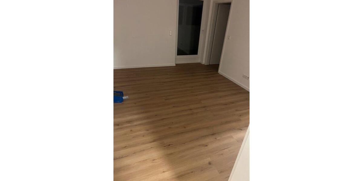 Einfamilienhaus Halle - 12 Zimmer, 208 m&sup2;, 1.950&euro; | Angebot:26434500