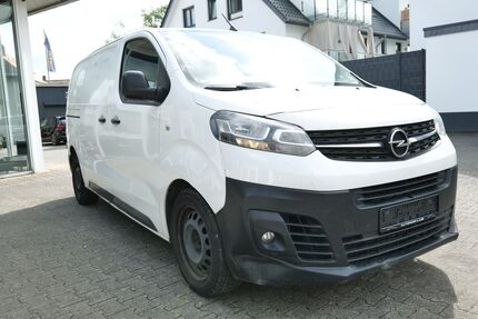 Opel Vivaro 172.500 km 8.499 &euro; Lage 32791