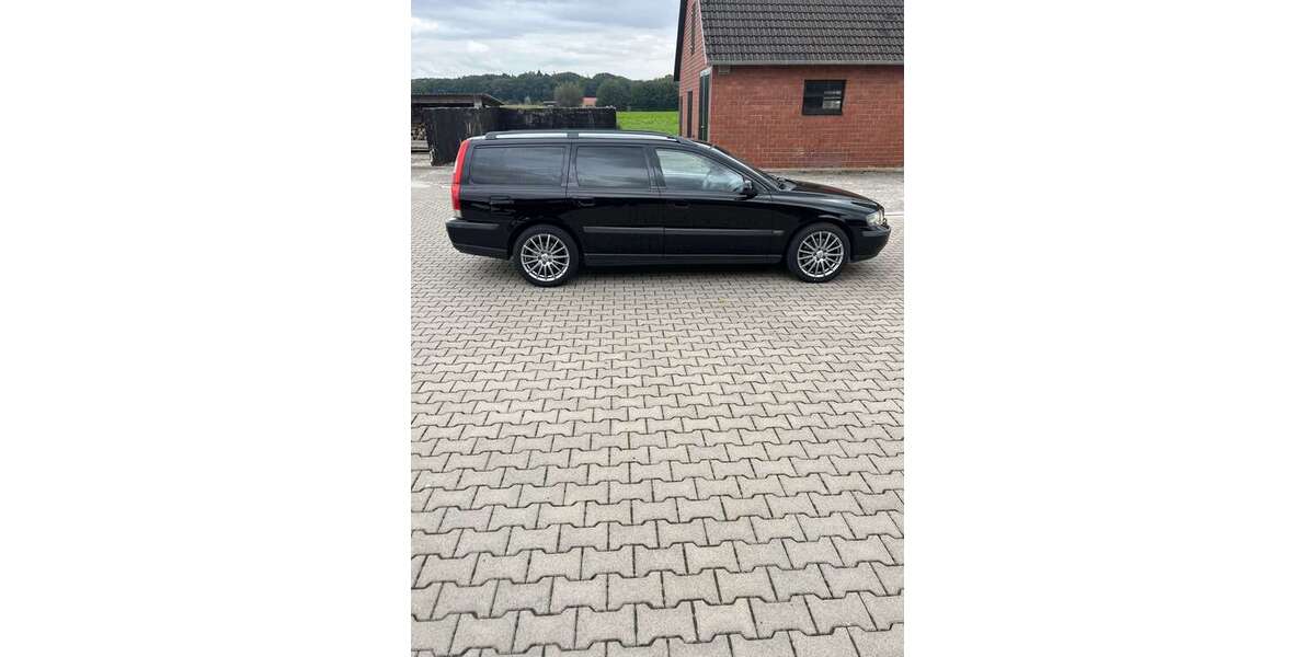 Volvo V70 260.425 km 10.000 &euro; Rietberg 33397