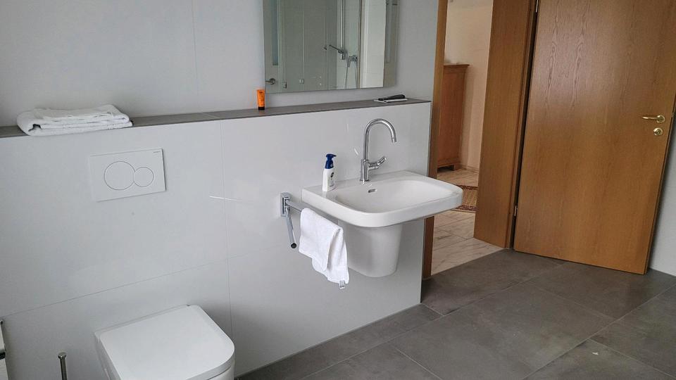 Einfamilienhaus Leopoldshöhe - 6 Zimmer, 185 m&sup2;, 1.650&euro; | Angebot:25636953