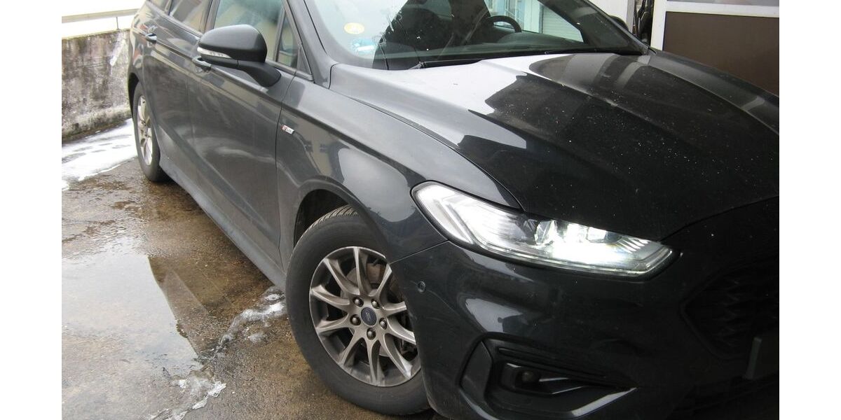 Ford Mondeo 173.000 km 12.900 &euro; Bielefeld 33613
