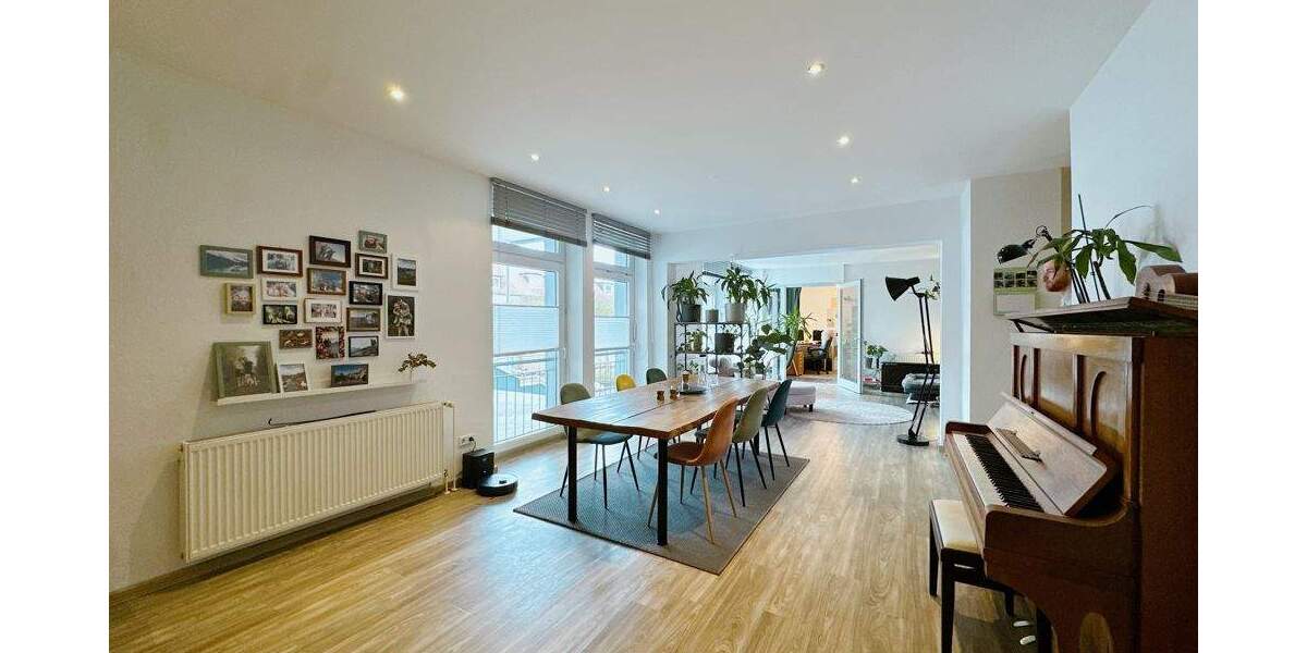 Etagenwohnung Bielefeld / Mitte Innenstadt - 2 Zimmer, 113 m&sup2;, 780&euro; | Angebot:25067257