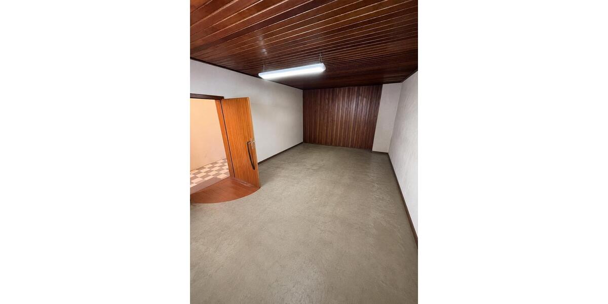 Reihenhaus Lemgo - 6 Zimmer, 97 m&sup2;, 230.000&euro; | Angebot:26618237