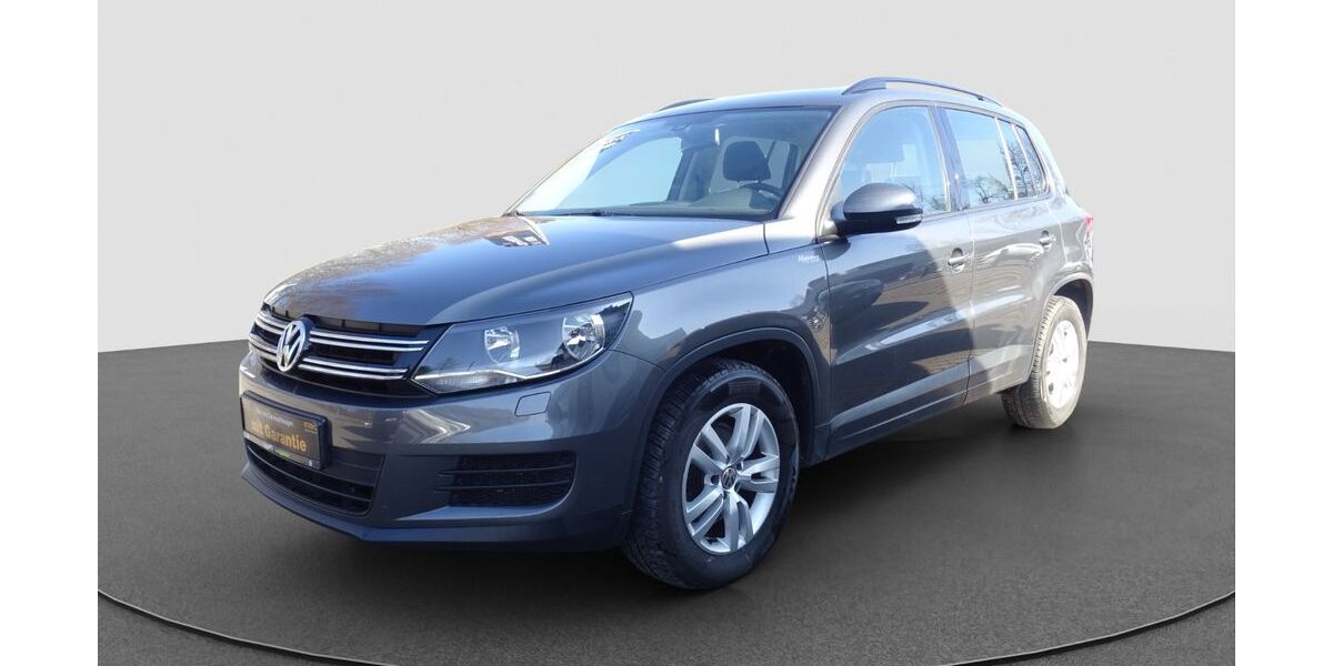 VW Tiguan 114.881 km 11.990 &euro; Löhne 32584