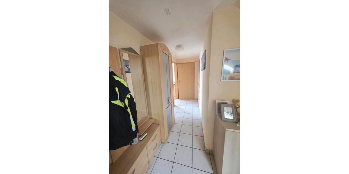 Dachgeschoßwohnung Bielefeld Heepen - 3 Zimmer, 50 m&sup2;, 450&euro; | Angebot:26335360