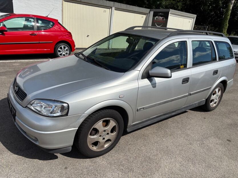 Opel Astra 228.000 km 899 € Detmold 32758