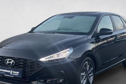 Hyundai i30 11.840 km 21.690 &euro; Bielefeld 33609