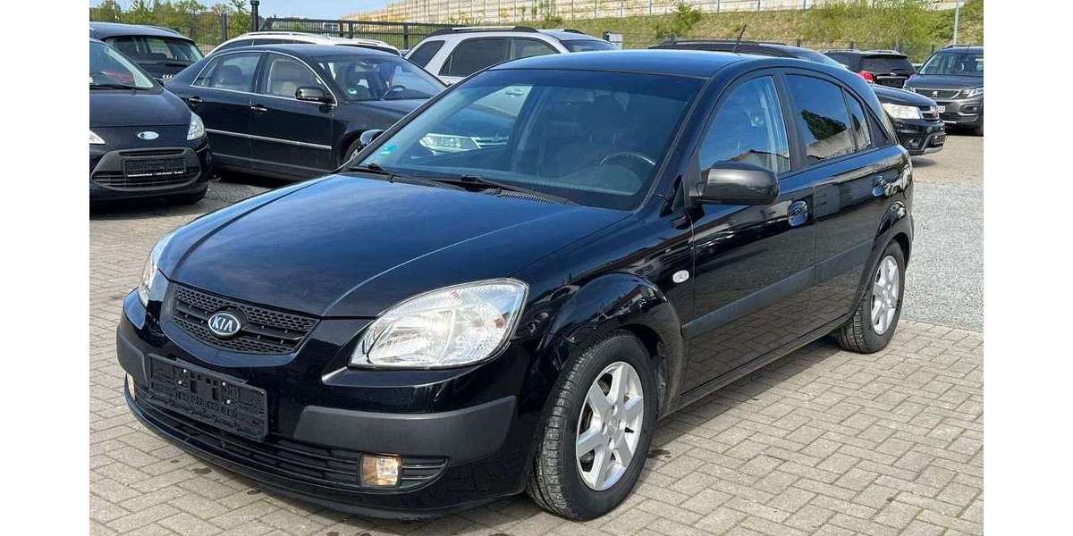 Kia Rio 139.757 km 2.200 &euro; Löhne / Mennighüffen 32584
