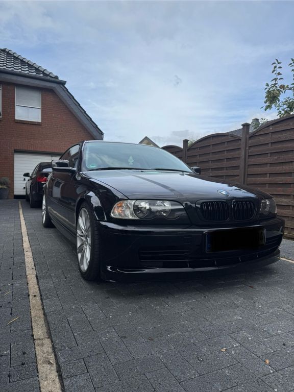BMW 318 151.000 km 6.500 € Augustdorf 32832