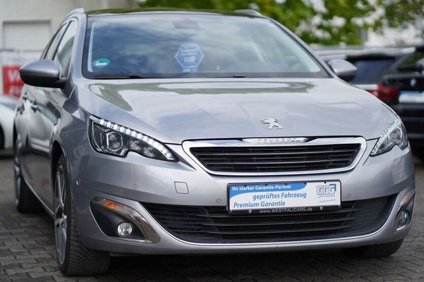 Peugeot 308 93.012 km 11.950 € Rheda-Wiedenbrück 33378