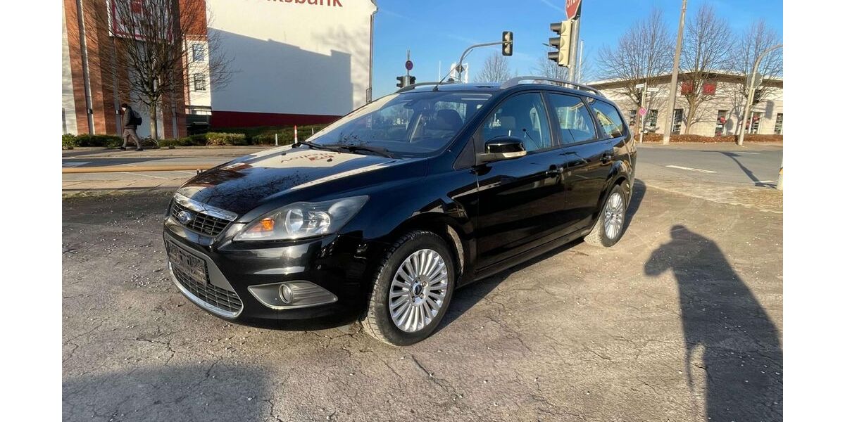 Ford Focus 190.000 km 4.190 &euro; Herford 32049