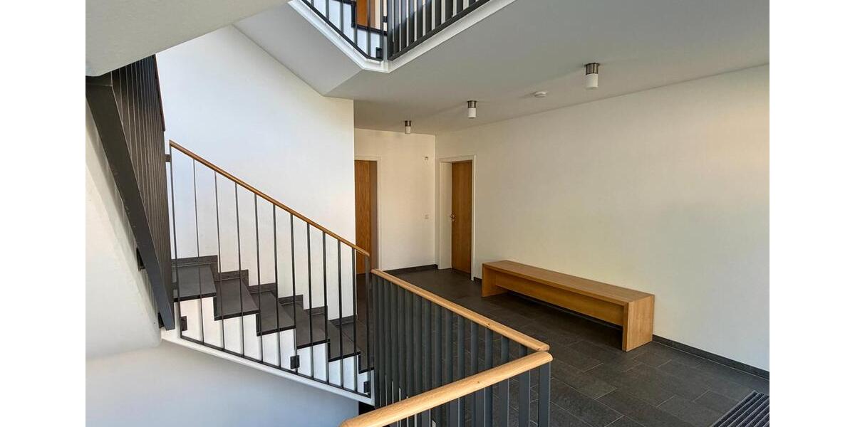 Erdgeschoßwohnung Bad Oeynhausen - 3 Zimmer, 105 m&sup2;, 1.390&euro; | Angebot:26689285